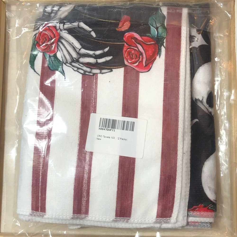NWT Gothic Skull & Roses Hand Towel Set – 2-Pack • Spooky • Goth Decor • Sealed